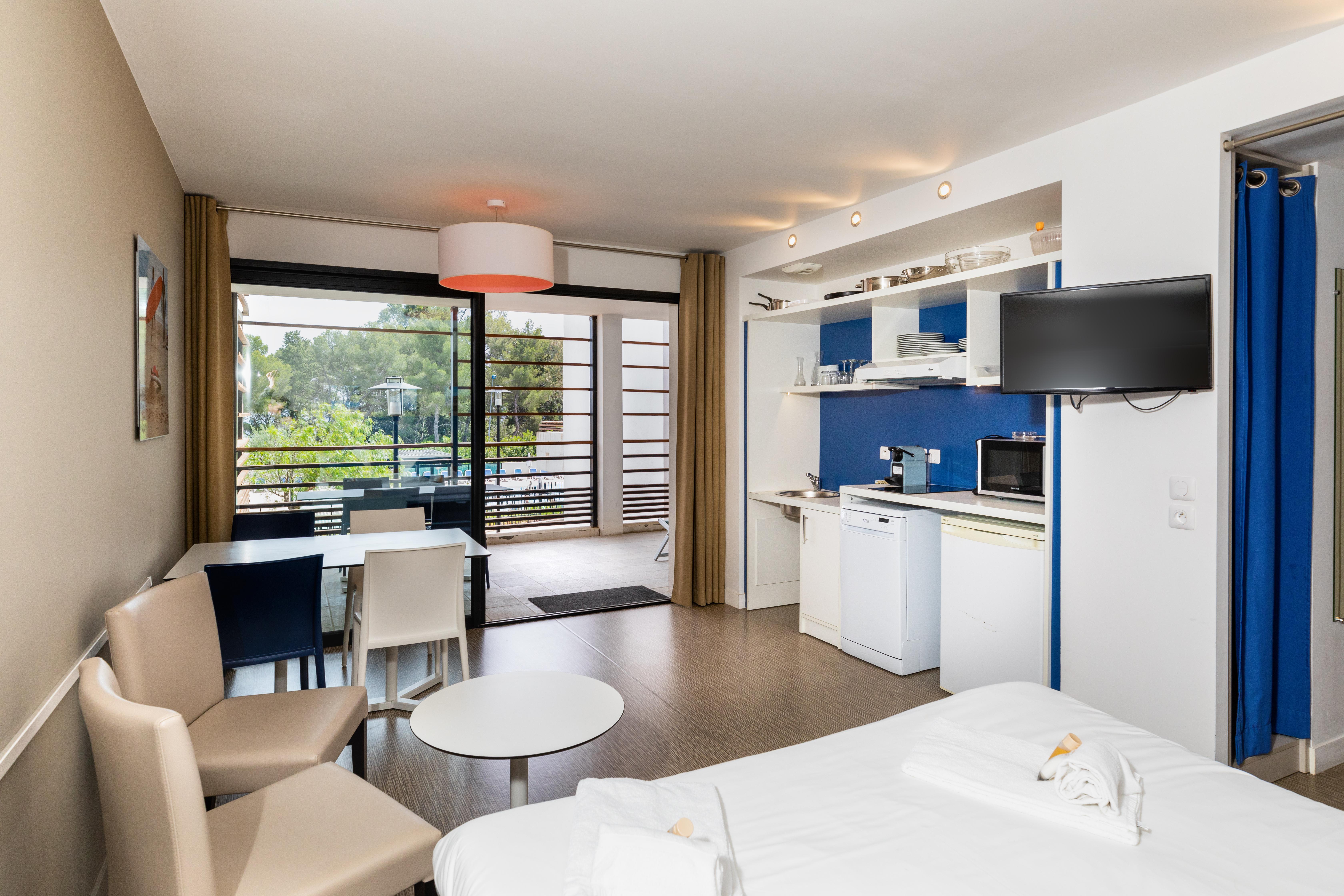 Sowell Family Riviera Hotel แซ็งต์-ราฟาเอล ภายนอก รูปภาพ